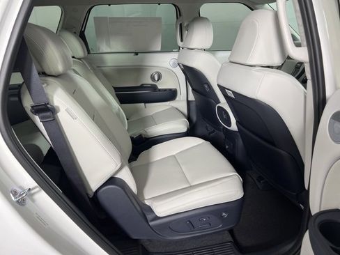 New 2026 Hyundai Palisade Calligraphy image 13