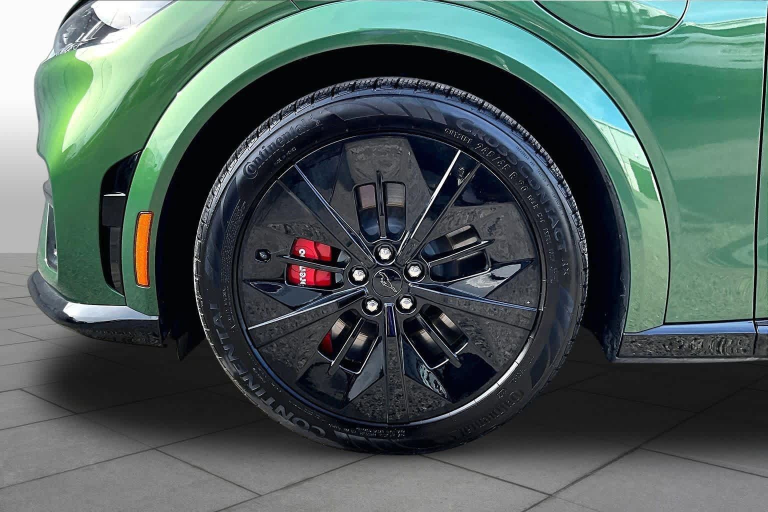 Used 2025 Ford Mustang Mach-E GT AWD/4WD image 14