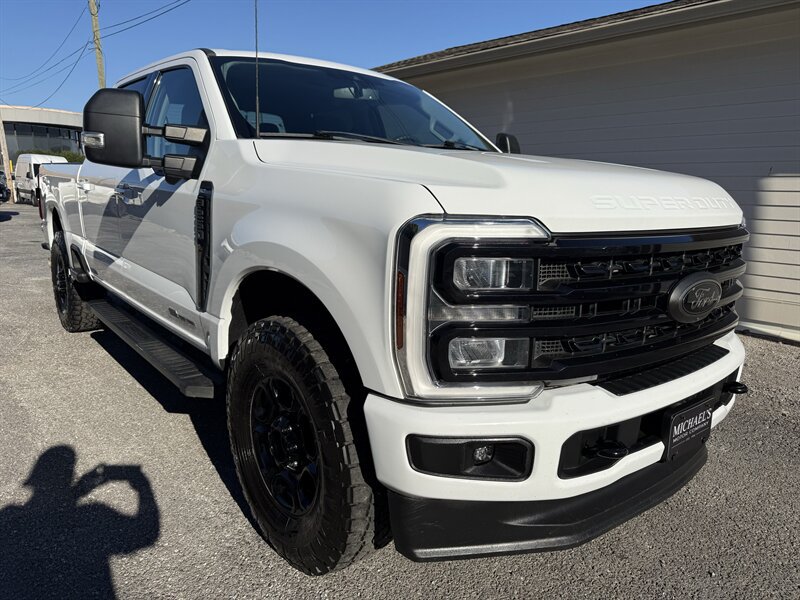 Used 2024 Ford F250 XLT w/ Black Appearance Package AWD/4WD image 22