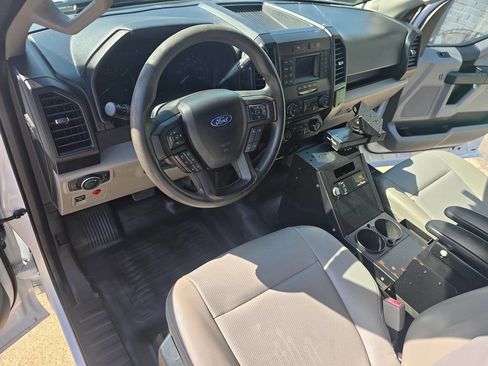 Used 2018 Ford F150 XL w/ Equipment Group 101A Mid image 10
