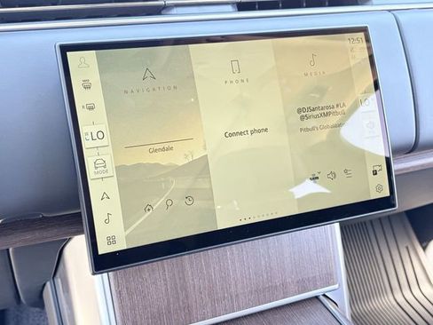 Used 2026 Land Rover Range Rover SE image 8