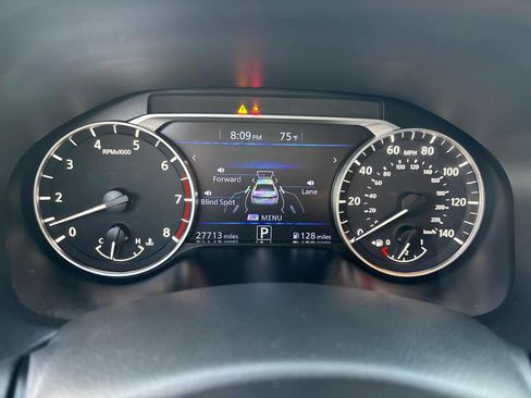 Used 2021 Nissan Altima 2.5 SR w/ SR Premium Package AWD/4WD image 17