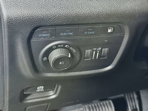 Used 2023 Jeep Grand Cherokee 4WD 4xe image 19