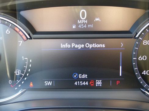 Used 2024 Cadillac XT6 Luxury w/ LPO, Floor Liner Package AWD/4WD image 27
