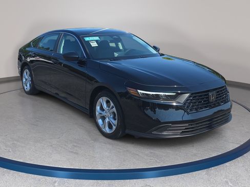 Used 2024 Honda Accord LX image 3