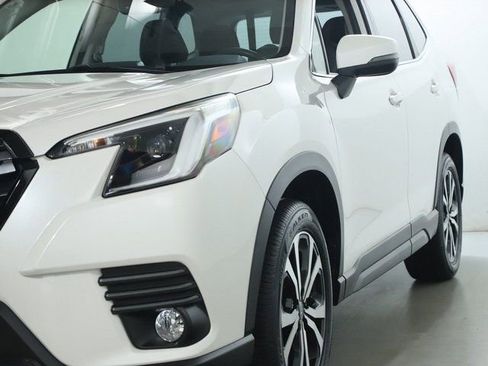 Certified 2023 Subaru Forester Limited image 4