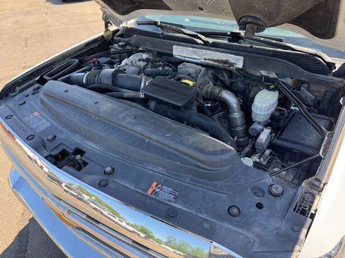 Used 2018 Chevrolet Silverado 2500 LT w/ LT Convenience Package AWD/4WD image 22