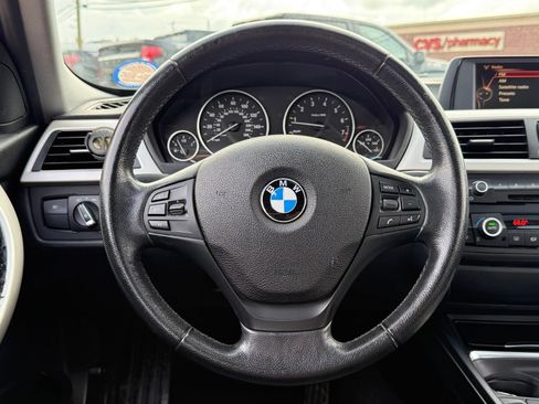 Used 2015 BMW 320i xDrive Sedan AWD/4WD image 20