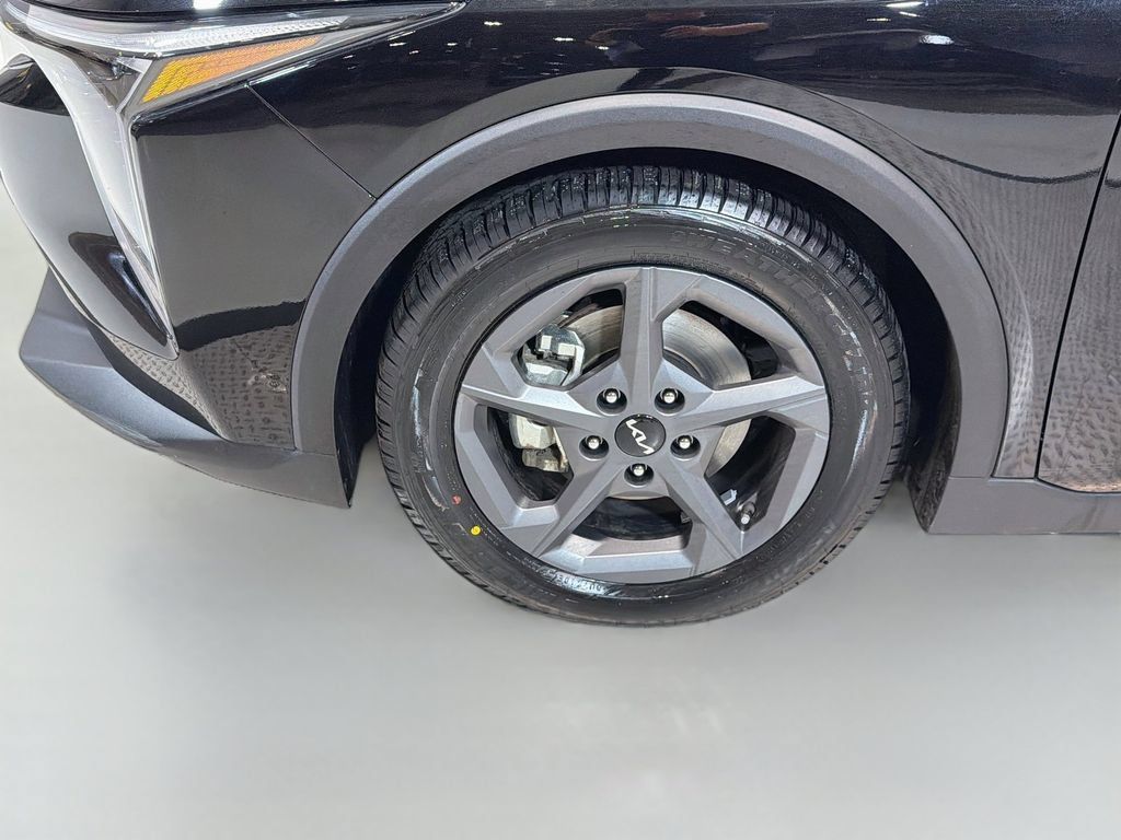 Used 2025 Kia K4 FWD image 27