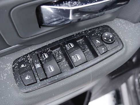 Used 2017 RAM 2500 Big Horn image 20