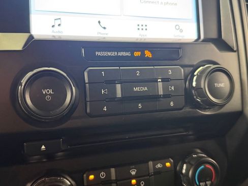 Used 2018 Ford F150 XL w/ Equipment Group 101A Mid RWD image 22