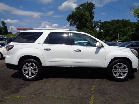 Used 2016 GMC Acadia SLT image 4