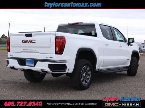 Used 2024 GMC Sierra 1500 AT4 image 4