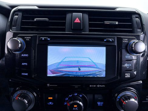 Used 2019 Toyota 4Runner TRD Off-Road Premium image 7