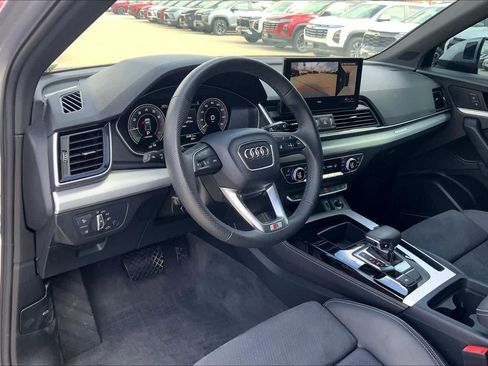 Used 2024 Audi Q5 e Premium Plus image 18