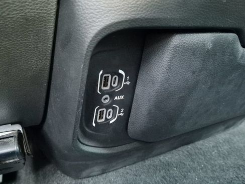 Used 2022 RAM 1500 Big Horn AWD/4WD image 36