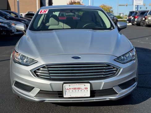 Used 2018 Ford Fusion S image 2