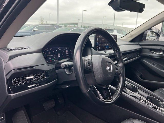 Used 2024 Honda Accord EX-L image 9