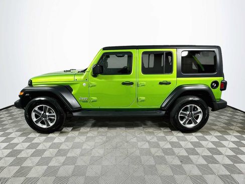 Used 2018 Jeep Wrangler Unlimited Sport S AWD/4WD image 4