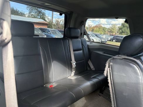 Used 2005 Nissan Armada SE RWD image 9