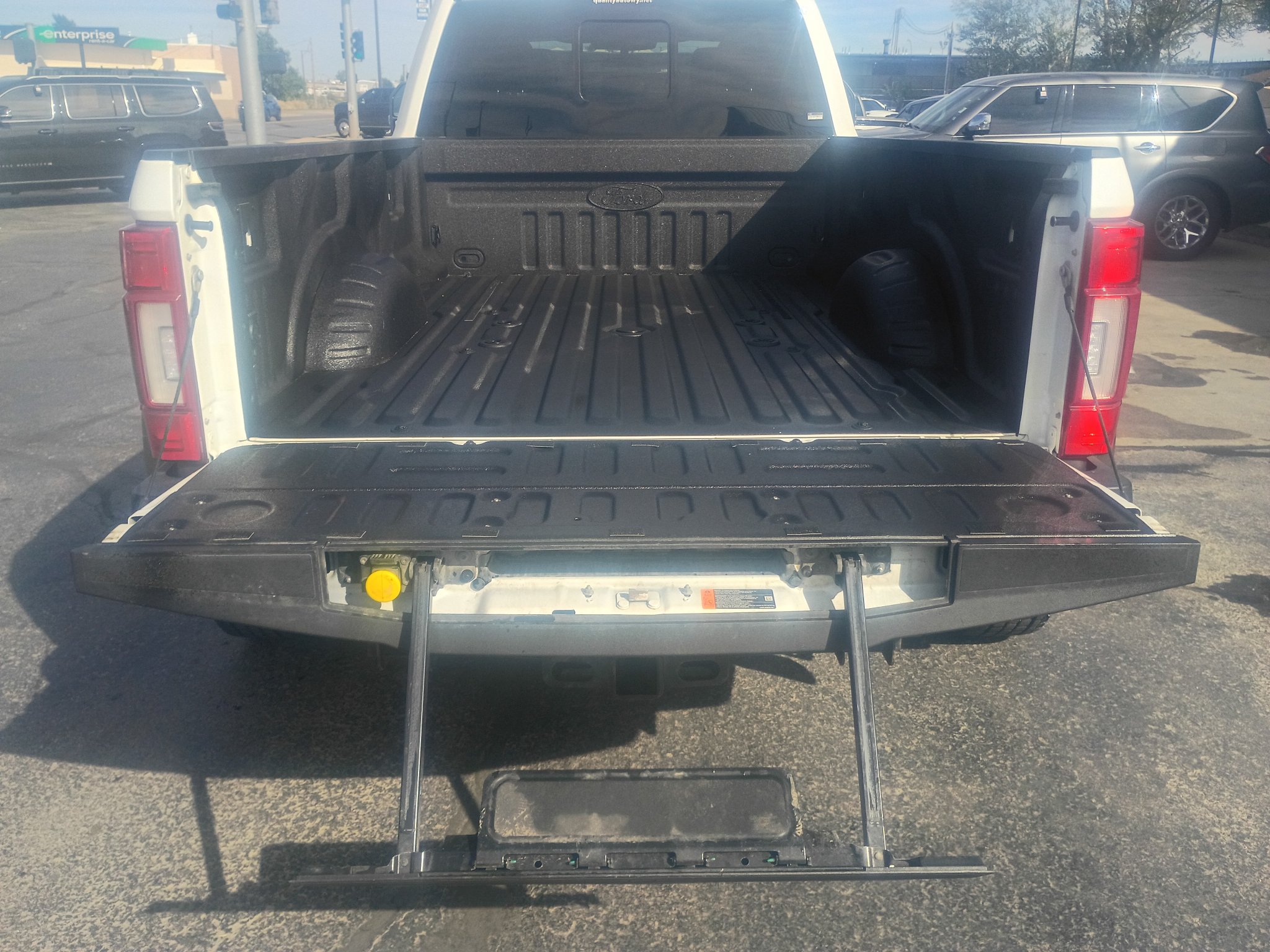 Used 2022 Ford F450 King Ranch w/ King Ranch Ultimate Package AWD/4WD image 16