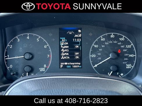 Used 2023 Toyota Corolla SE w/ SE Premium Package FWD image 29