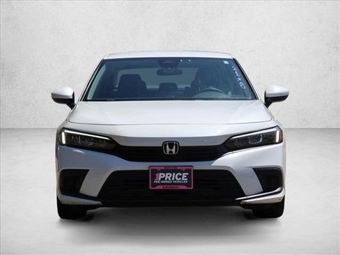 Used 2023 Honda Civic LX image 2