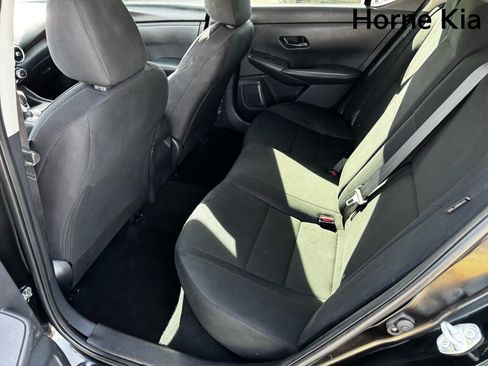 Used 2024 Nissan Sentra S image 12