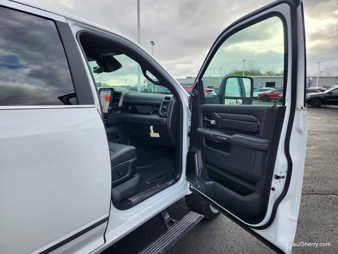 New 2026 RAM 2500 Limited AWD/4WD image 44