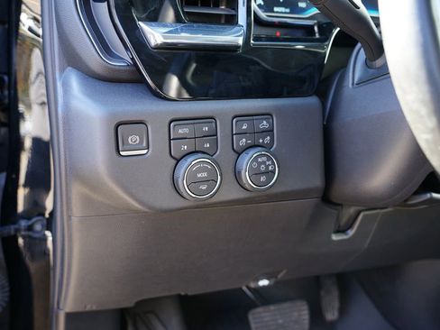 Used 2024 Chevrolet Silverado 1500 LT Trail Boss w/ LT Trail Boss Premium Package image 18