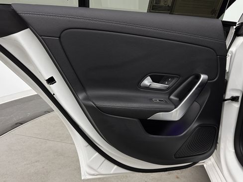 Used 2023 Mercedes-Benz CLA 250 w/ Premium Package image 26