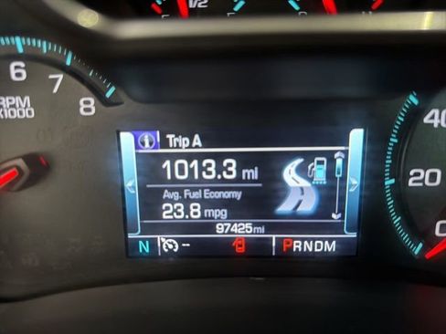 Used 2019 Chevrolet Impala Premier FWD image 16