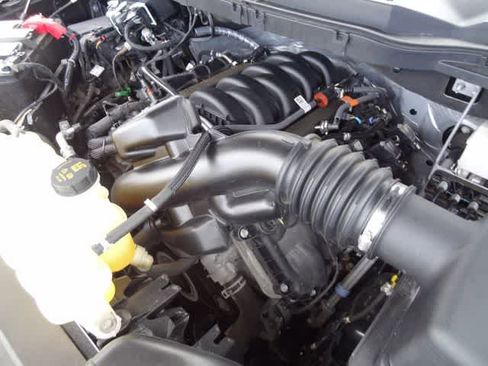 Used 2023 Ford F150 XLT AWD/4WD image 41