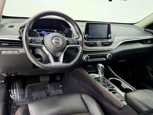 Used 2023 Nissan Altima 2.5 SR image 12