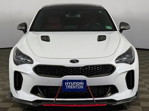Used 2019 Kia Stinger GT1 image 15