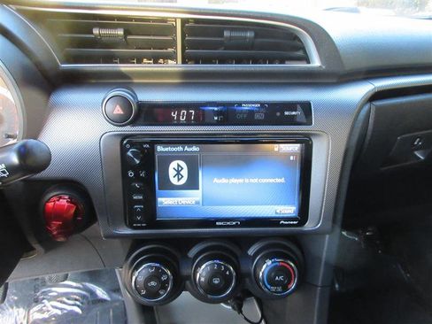 Used 2016 Scion tC image 16