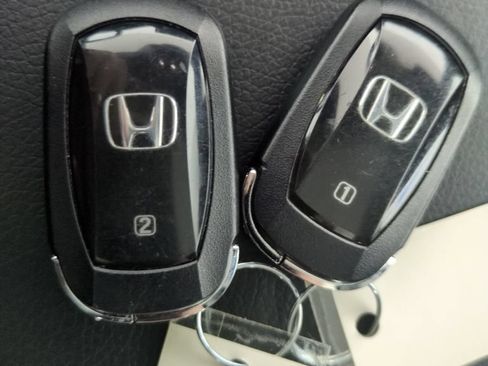 Certified 2025 Honda Pilot TrailSport image 32