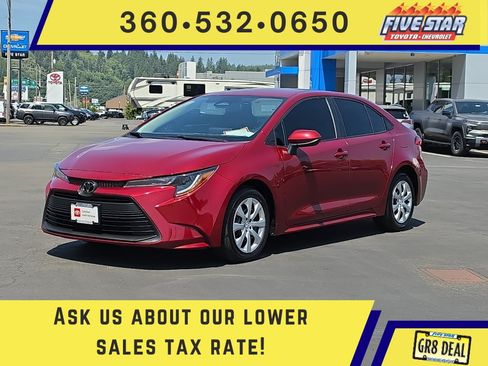 Certified 2024 Toyota Corolla LE FWD image 1