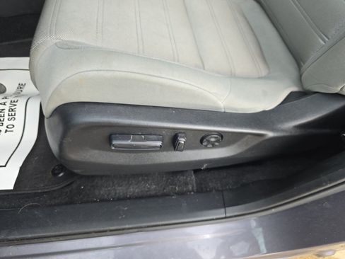 Used 2022 Honda CR-V EX image 19