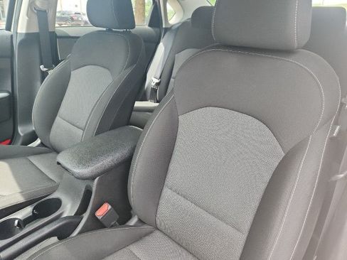 Used 2023 Kia Forte LXS FWD image 21