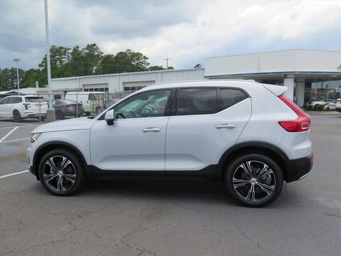 Used 2022 Volvo XC40 T5 Inscription w/ Advanced Package AWD/4WD image 6
