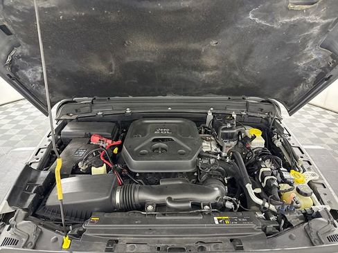 Used 2021 Jeep Wrangler Unlimited Rubicon w/ LED Lighting Group image 28