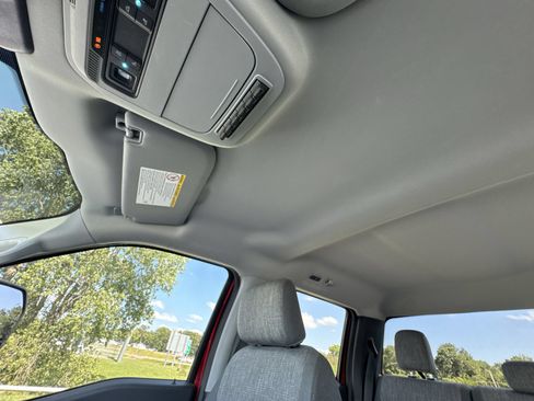 Used 2025 Ford F350 XLT AWD/4WD image 21