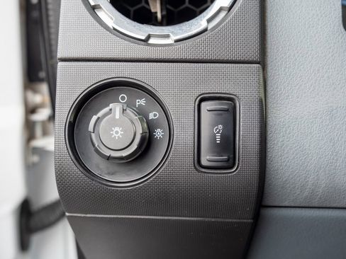 Used 2013 Ford F250 XLT w/ XLT Interior Pkg image 15