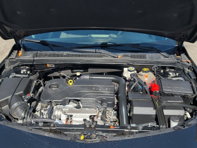 Used 2023 Chevrolet Malibu LT FWD image 37