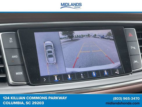 Used 2021 Buick Enclave Avenir w/ Avenir Technology Package AWD/4WD image 30