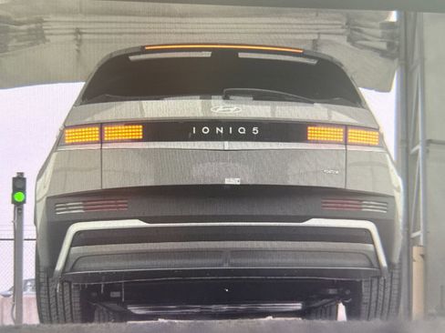 Used 2026 Hyundai Ioniq 5 SEL image 7