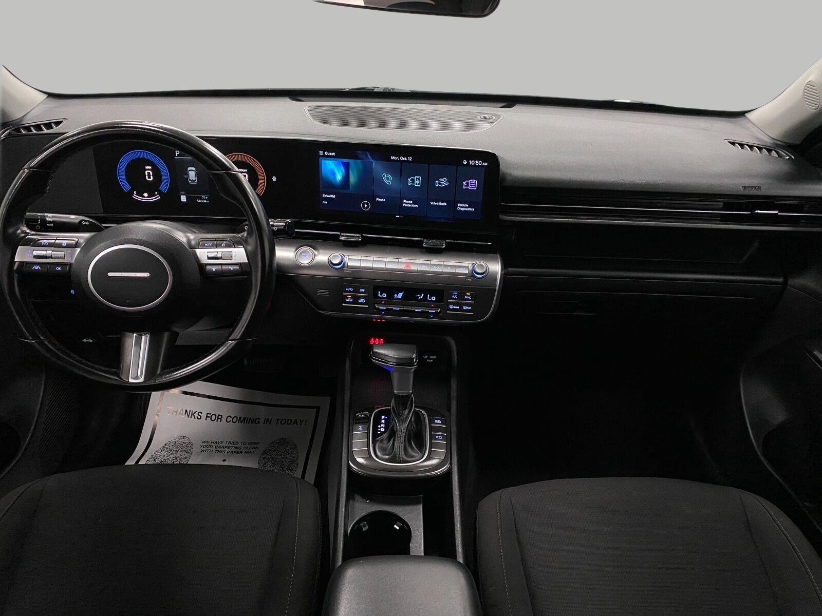 Certified 2024 Hyundai Kona SEL AWD/4WD image 20