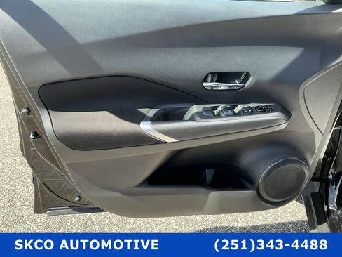 Used 2024 Nissan Kicks SV image 12