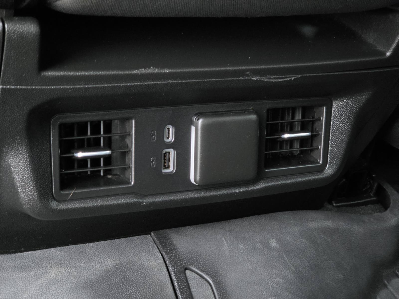 Used 2025 Chevrolet Silverado 2500 LT AWD/4WD image 13